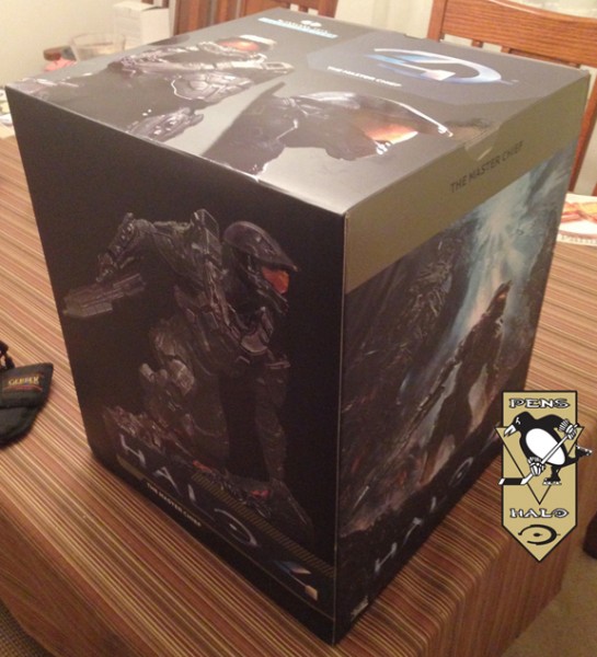 McF Halo 4 Master Chief Statue 3-4 front-