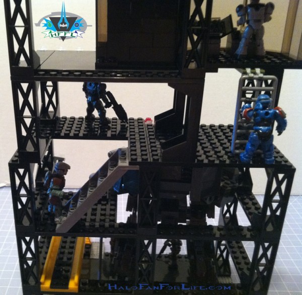 UNSC Repair Bay and Ops Tower rear view w-figs