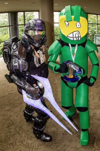 halo-pax-prime-cosplay-b0f8afecb1a44113896adc929fc67f7e